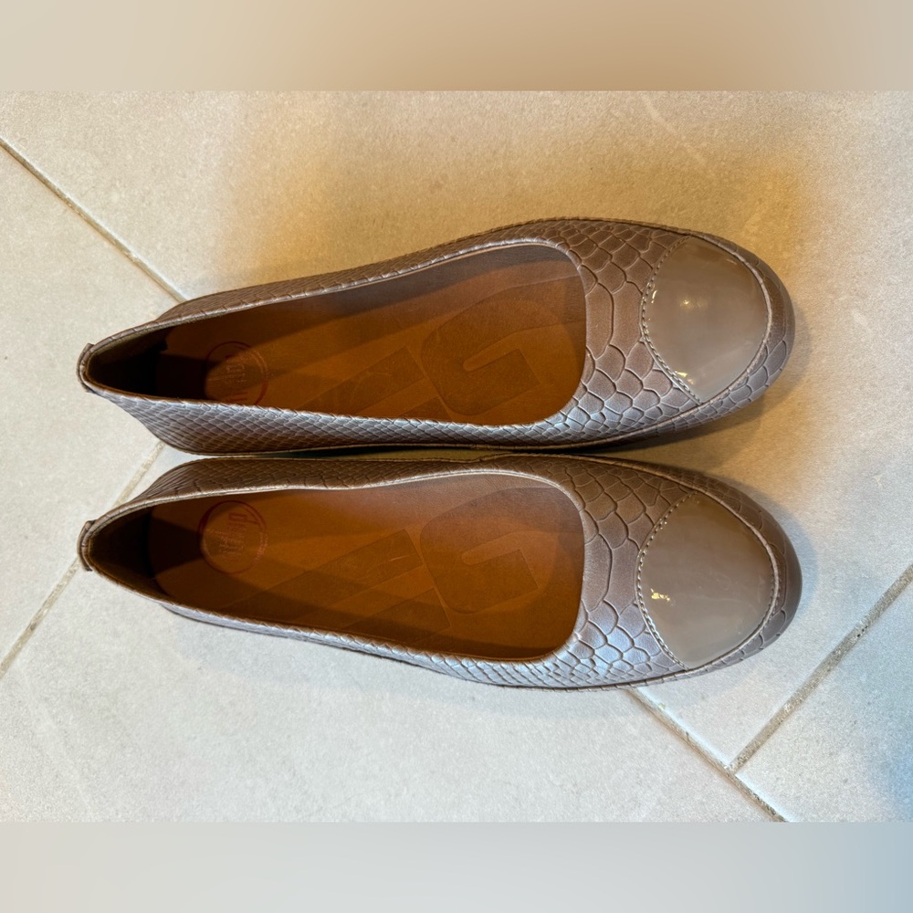 Fitflop small wedge shoe. Size 40